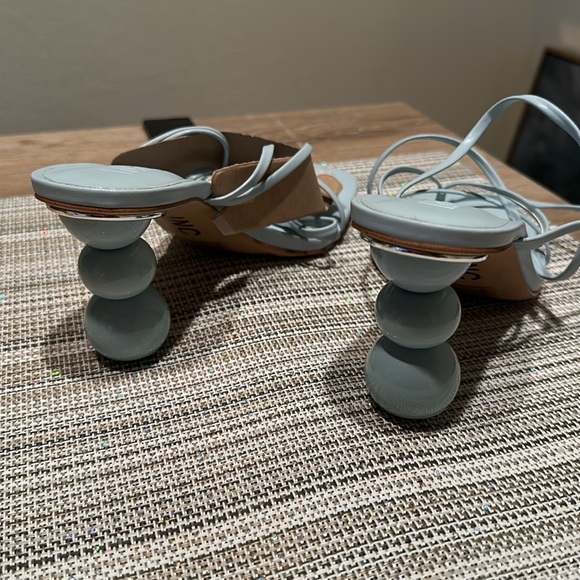 I.N.C. Round heel strap sandals in baby blue - Picture 6 of 10